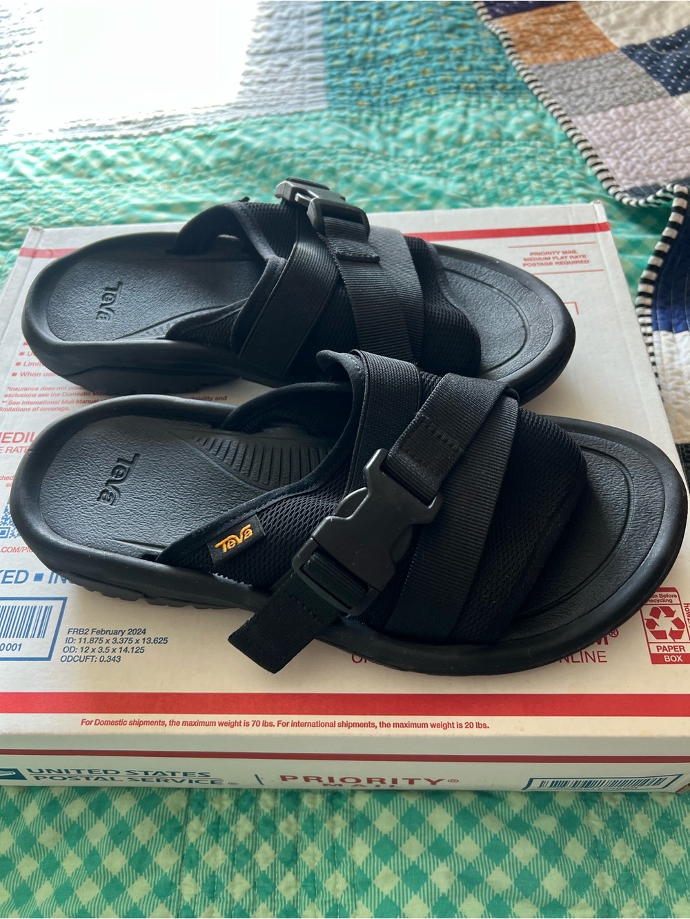 Teva Hurricane Verge Slide Women’s Size 9 Black Buckle Mesh Swim Beach Outdoor - Picture 2 of 8